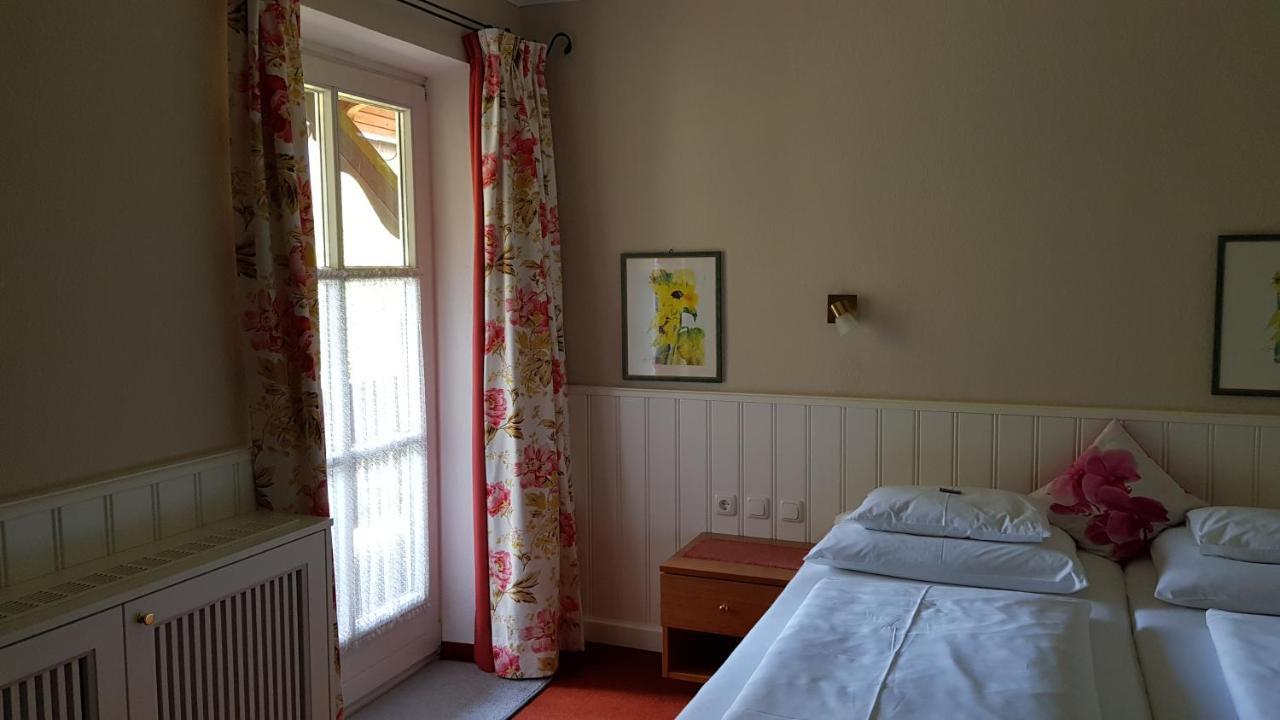 - Garni Stabauer Hotel Mondsee